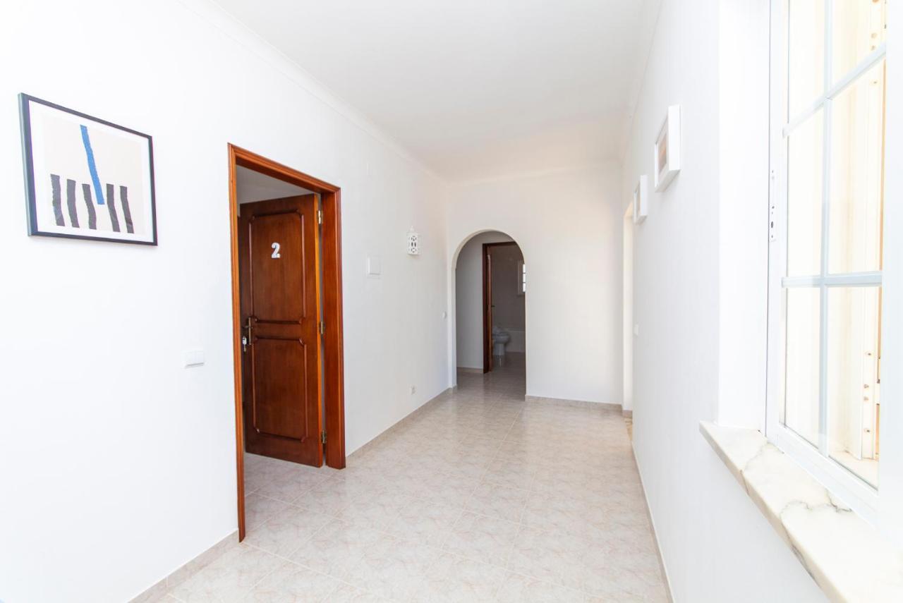 Q - Casa Do Topo Guesthouse لاغوس المظهر الخارجي الصورة