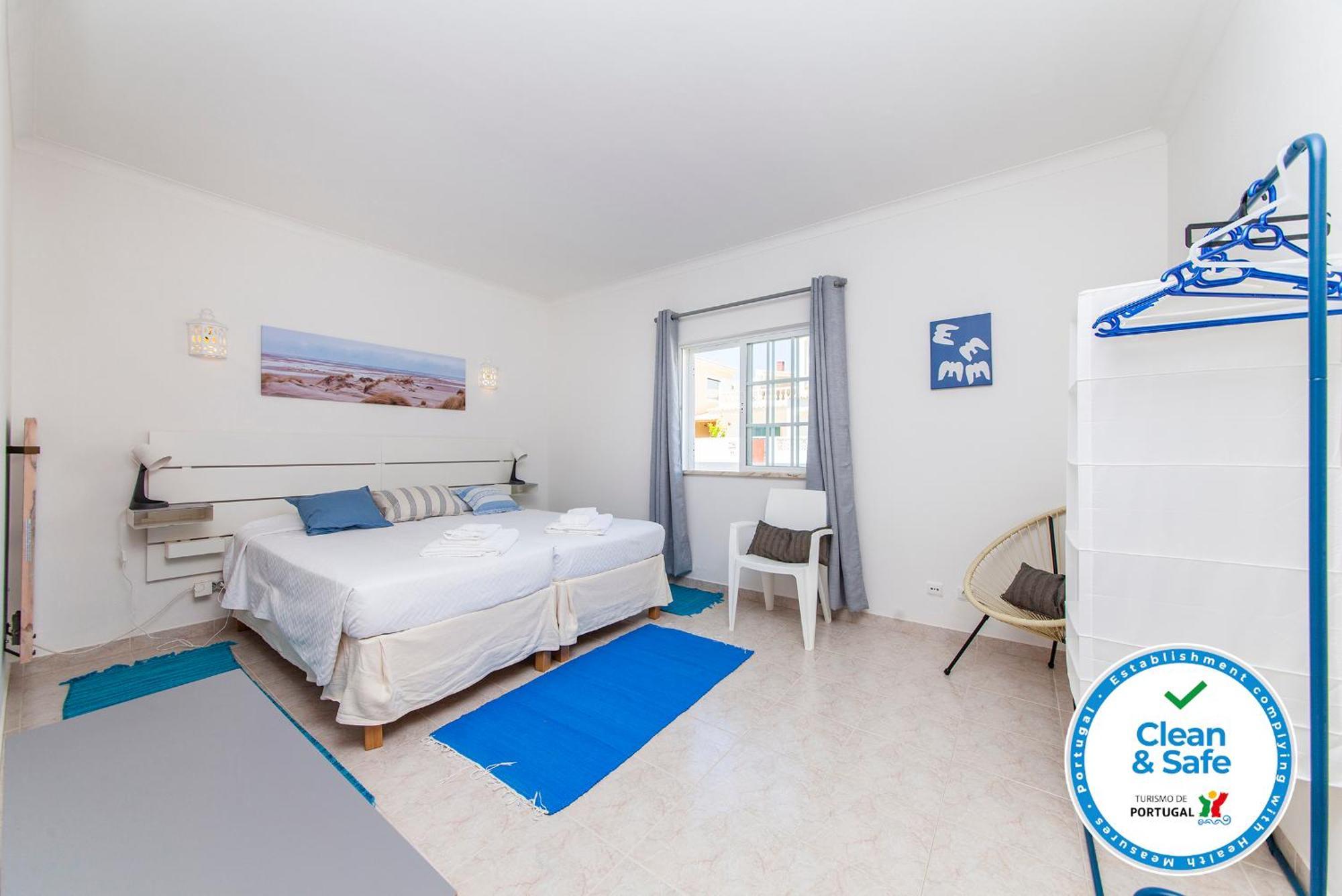 Q - Casa Do Topo Guesthouse لاغوس الغرفة الصورة
