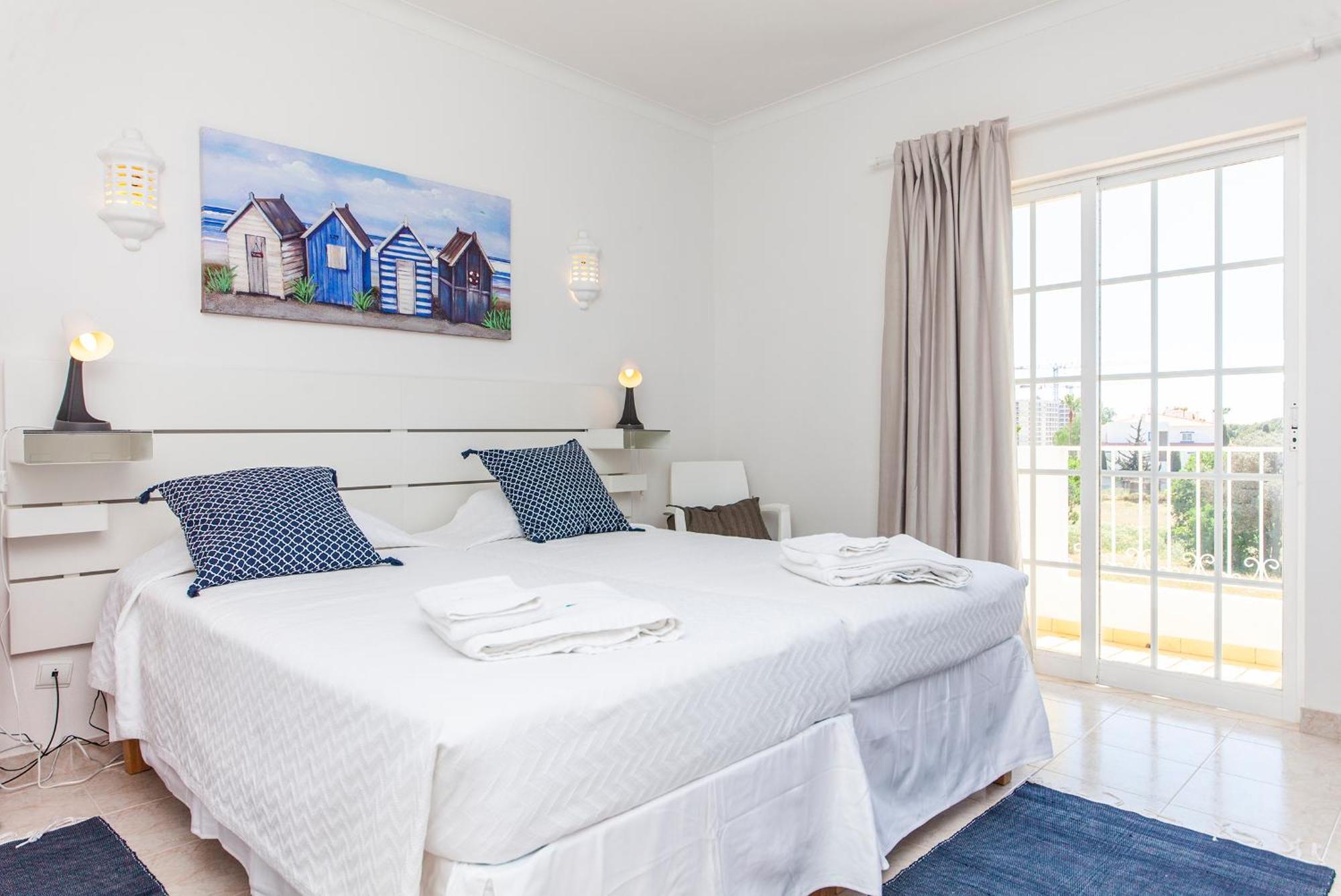 Q - Casa Do Topo Guesthouse لاغوس الغرفة الصورة